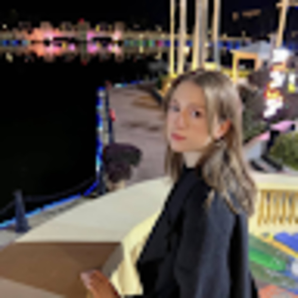 Meet your Posher, Jennifer